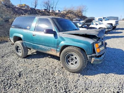 Czwarte zdjęcie samochodu z boku: 1995 GMC YUKON VIN:1GKEK18K3SJ714542 - miniatura