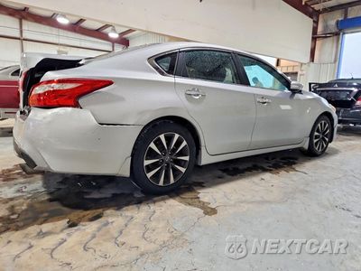 Trzecie zdjęcie samochodu z tyłu: 2016 NISSAN ALTIMA 2.5 SL VIN:1N4AL3AP7GC214264 - miniatura