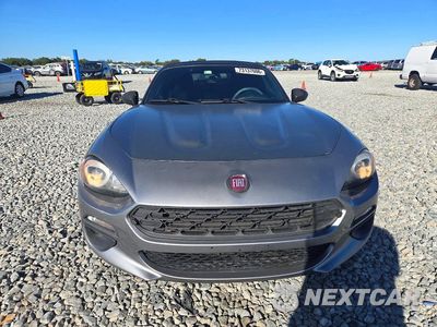 Piąte zdjęcie samochodu w środku: 2017 FIAT 124 SPIDER CLASSICA VIN:JC1NFAEK4H0118937 - miniatura