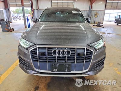 Piąte zdjęcie samochodu w środku: 2021 AUDI Q7 PREMIUM PLUS VIN:WA1LXAF71MD011438 - miniatura