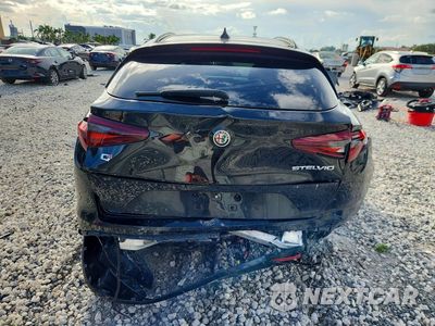 Zdjęcie 6 z 12 samochodu: 2022 ALFA ROMEO STELVIO TI VIN:ZASPAKBN5N7D25006 - miniatura