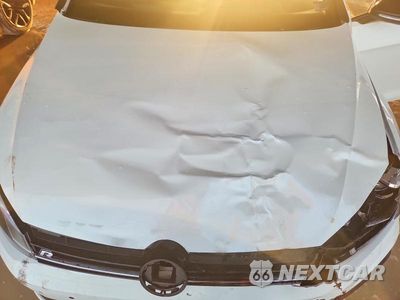 Zdjęcie 11 z 12 samochodu: 2019 VOLKSWAGEN GOLF R VIN:WVWVA7AU4KW208377 - miniatura