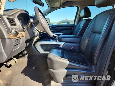Zdjęcie 7 z 12 samochodu: 2017 NISSAN TITAN XD SL VIN:1N6BA1F48HN553755 - miniatura