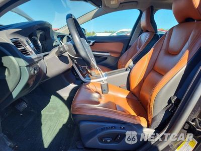Zdjęcie 7 z 13 samochodu: 2013 VOLVO S60 T6 VIN:YV1902FHXD2178681 - miniatura