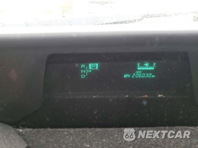 Zdjęcie 9 z 12 samochodu: 2008 TOYOTA PRIUS TOURING VIN:JTDKB20U487717859 - miniatura