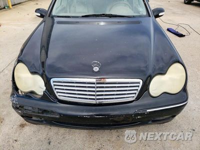 Zdjęcie 11 z 12 samochodu: 2003 MERCEDES-BENZ C 320 VIN:WDBRF64J33F406124 - miniatura