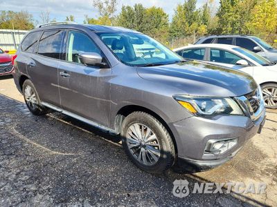 Czwarte zdjęcie samochodu z boku: 2018 NISSAN PATHFINDER SL VIN:5N1DR2MN6JC614541 - miniatura