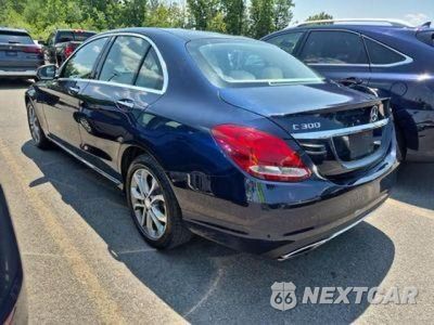 Trzecie zdjęcie samochodu z tyłu: 2017 MERCEDES-BENZ C 300 4MATIC VIN:55SWF4KBXHU216920 - miniatura