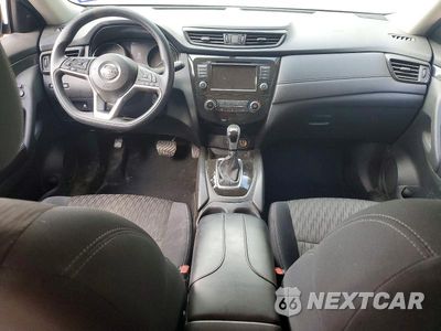 Zdjęcie 8 z 13 samochodu: 2018 NISSAN ROGUE S VIN:5N1AT2MT5JC750274 - miniatura