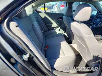 Zdjęcie 10 z 12 samochodu: 2015 CHEVROLET MALIBU LS VIN:1G11B5SL0FF106515 - miniatura
