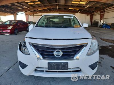 Piąte zdjęcie samochodu w środku: 2017 NISSAN VERSA 1.6 S PLUS VIN:3N1CN7AP6HL873837 - miniatura