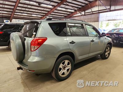 Trzecie zdjęcie samochodu z tyłu: 2007 TOYOTA RAV4 BASE VIN:JTMZK33V676003177 - miniatura