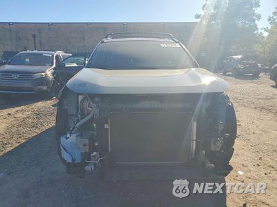 Piąte zdjęcie samochodu w środku: 2021 TOYOTA RAV4 XLE PREMIUM VIN:JTMA1RFV0MD073327 - miniatura