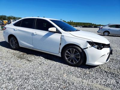 Czwarte zdjęcie samochodu z boku: 2016 TOYOTA CAMRY SE VIN:4T1BF1FK2GU119463 - miniatura