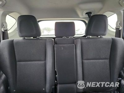 Zdjęcie 10 z 13 samochodu: 2018 TOYOTA RAV4 LE VIN:JTMZFREV6JD131166 - miniatura