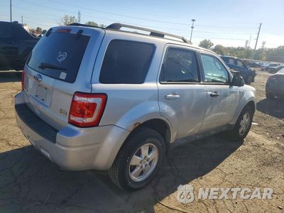 Trzecie zdjęcie samochodu z tyłu: 2011 FORD ESCAPE XLT VIN:1FMCU9DG7BKB60330 - miniatura