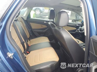 Zdjęcie 10 z 12 samochodu: 2019 VOLKSWAGEN JETTA SEL PREMIUM VIN:3VWG57BUXKM005857 - miniatura