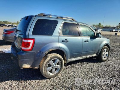Trzecie zdjęcie samochodu z tyłu: 2011 FORD ESCAPE LIMITED VIN:1FMCU0EG7BKB82774 - miniatura