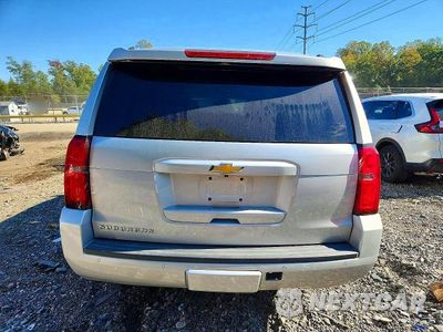 Zdjęcie 6 z 13 samochodu: 2016 CHEVROLET SUBURBAN K1500 LT VIN:1GNSKHKC3GR127069 - miniatura