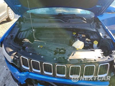 Zdjęcie 12 z 13 samochodu: 2018 JEEP COMPASS LIMITED VIN:3C4NJDCB1JT355352 - miniatura