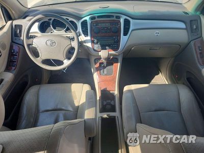 Zdjęcie 8 z 12 samochodu: 2006 TOYOTA HIGHLANDER HYBRID VIN:JTEEW21A360013000 - miniatura