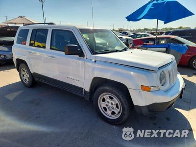 Czwarte zdjęcie samochodu z boku: 2015 JEEP PATRIOT SPORT VIN:1C4NJPBA0FD280442 - miniatura