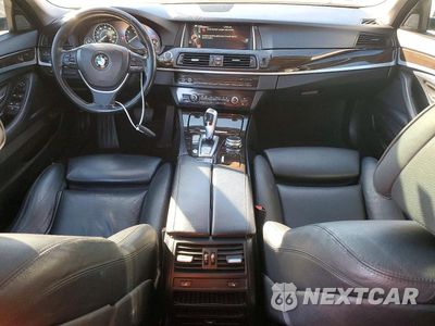 Zdjęcie 8 z 12 samochodu: 2015 BMW 535 XI VIN:WBA5B3C54FD542631 - miniatura