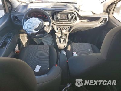 Zdjęcie 8 z 13 samochodu: 2018 RAM PROMASTER CITY VIN:ZFBERFAB5J6L00133 - miniatura