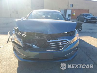 Piąte zdjęcie samochodu w środku: 2017 HYUNDAI SONATA SE VIN:5NPE24AF4HH551301 - miniatura
