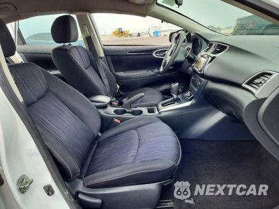 Zdjęcie 7 z 12 samochodu: 2017 NISSAN SENTRA SV VIN:3N1AB7AP7HY336543 - miniatura