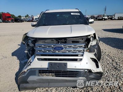 Piąte zdjęcie samochodu w środku: 2019 FORD EXPLORER LIMITED VIN:1FM5K7FH1KGA39904 - miniatura