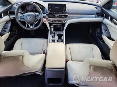 Zdjęcie 8 z 12 samochodu: 2019 HONDA ACCORD LX VIN:1HGCV1F13KA075519 - miniatura