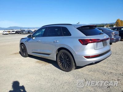 Drugie zdjęcie samochodu z przodu: 2021 AUDI E-TRON PREMIUM VIN:WA1AAAGE2MB013748 - miniatura