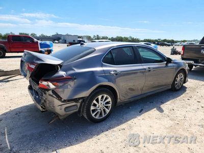 Trzecie zdjęcie samochodu z tyłu: 2021 TOYOTA CAMRY LE VIN:4T1C11AK1MU537597 - miniatura