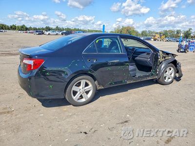Trzecie zdjęcie samochodu z tyłu: 2013 TOYOTA CAMRY SE VIN:4T1BF1FK7DU216704 - miniatura