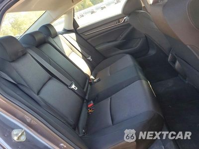 Zdjęcie 10 z 13 samochodu: 2020 HONDA ACCORD LX VIN:1HGCV1F18LA022509 - miniatura