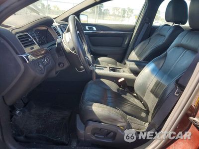 Zdjęcie 7 z 12 samochodu: 2009 LINCOLN MKS VIN:1LNHM93R49G623580 - miniatura