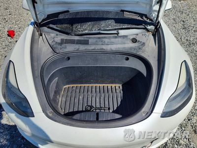 Zdjęcie 11 z 12 samochodu: 2022 TESLA MDL 3 VIN:5YJ3E1EB1NF205558 - miniatura
