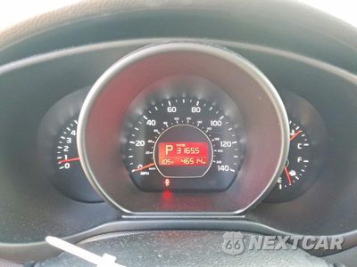 Zdjęcie 9 z 12 samochodu: 2016 KIA SOUL BASE VIN:KNDJN2A21G7380968 - miniatura