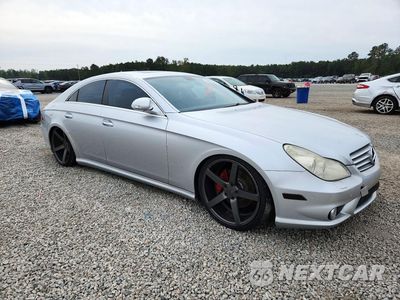 Czwarte zdjęcie samochodu z boku: 2008 MERCEDES-BENZ CLS 550 VIN:WDDDJ72X98A120814 - miniatura