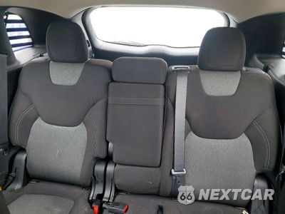 Zdjęcie 10 z 13 samochodu: 2016 JEEP CHEROKEE SPORT VIN:1C4PJMAB2GW132686 - miniatura