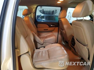 Zdjęcie 11 z 13 samochodu: 2008 CHEVROLET SUBURBAN K1500 LS VIN:1GNFK16368R225453 - miniatura