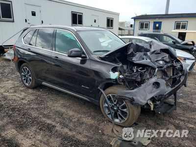 Czwarte zdjęcie samochodu z boku: 2017 BMW X5 SDRIVE35I VIN:5UXKR2C31H0U23017 - miniatura