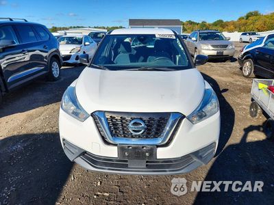 Piąte zdjęcie samochodu w środku: 2020 NISSAN KICKS S VIN:3N1CP5BV0LL478282 - miniatura