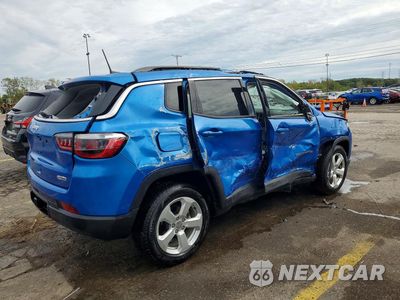 Trzecie zdjęcie samochodu z tyłu: 2018 JEEP COMPASS LATITUDE VIN:3C4NJDBB9JT356380 - miniatura