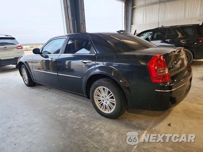 Drugie zdjęcie samochodu z przodu: 2010 CHRYSLER 300 TOURING VIN:2C3CA5CV8AH289841 - miniatura