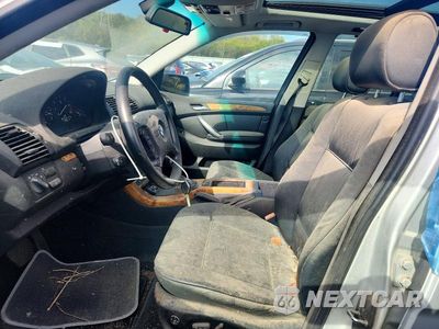 Zdjęcie 7 z 13 samochodu: 2006 BMW X5 4.4I VIN:5UXFB53546LV23777 - miniatura