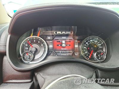 Zdjęcie 9 z 12 samochodu: 2021 RAM 1500 LARAMIE VIN:1C6SRFJT4MN638259 - miniatura