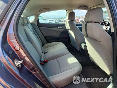 Zdjęcie 10 z 12 samochodu: 2018 HONDA CIVIC LX VIN:19XFC2F53JE044096 - miniatura