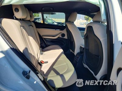 Zdjęcie 10 z 12 samochodu: 2020 BMW X2 SDRIVE28I VIN:WBXYH9C06L5P47530 - miniatura